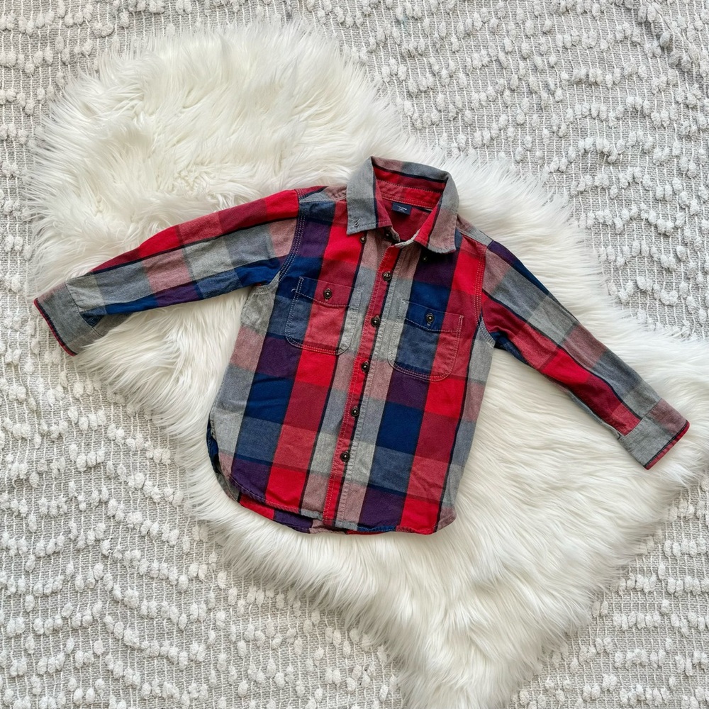 (❤️3/$30) Plaid collared long sleeve button up shirt